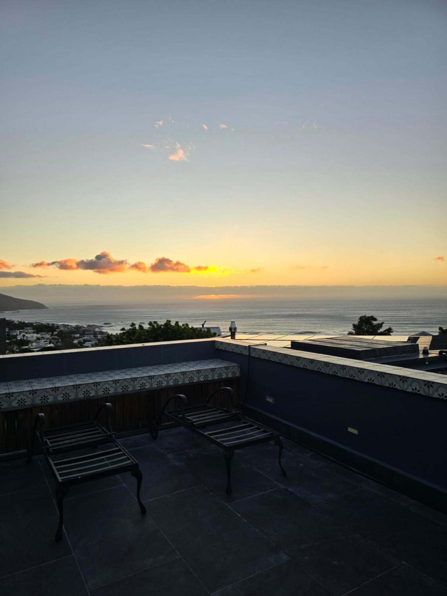 Holiday home A Symphony Of Glass, Sea & Skies Cape Town